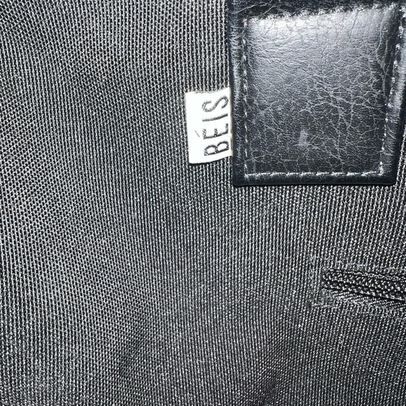 BEIS The Weekender Travel Bag - Picture 5 of 5